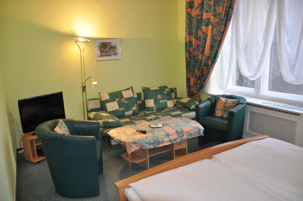 Hotel Pension Savoy Near Kurfuerstendamm Berlin Cameră foto